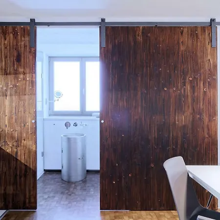 Living Showroom Behounska
