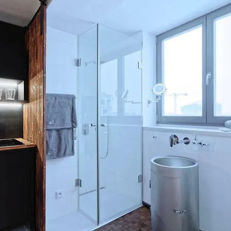 Living Showroom Behounska